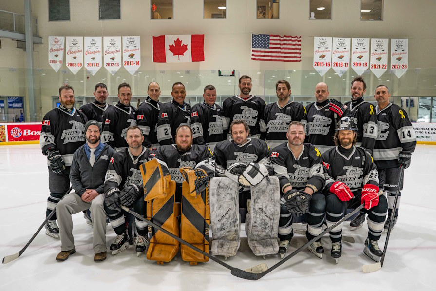Silver Totems Hockey Club team photo